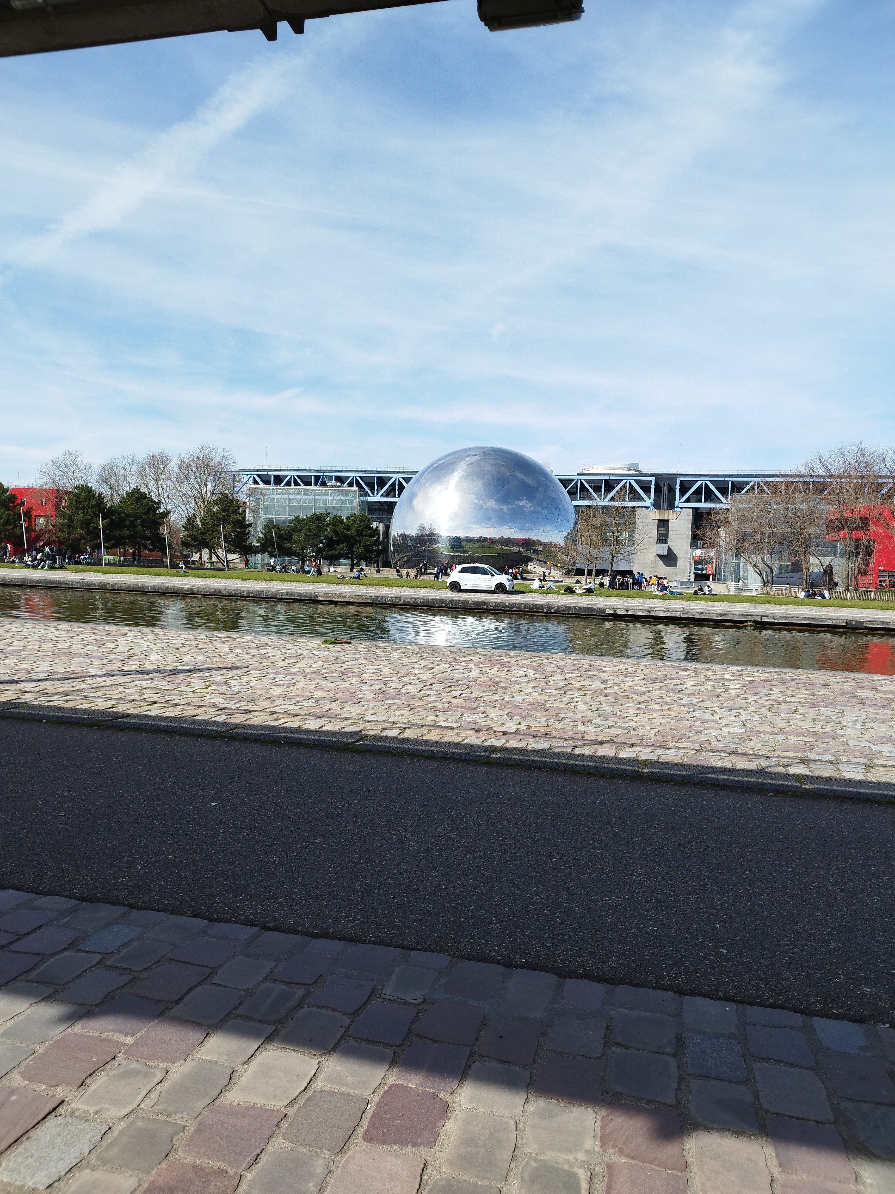 Canal de l ourq a la villette (02)