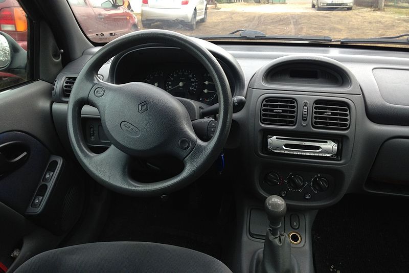 Renault Clio II - Phase I - Interior